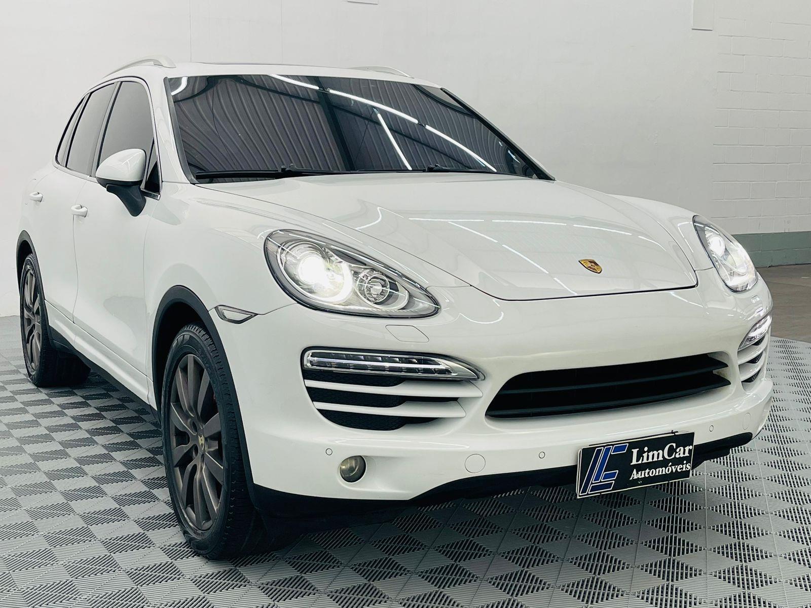 Porsche Cayenne Branco