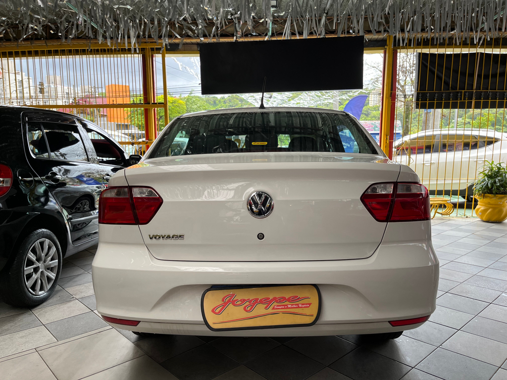 Volkswagen Voyage Branco