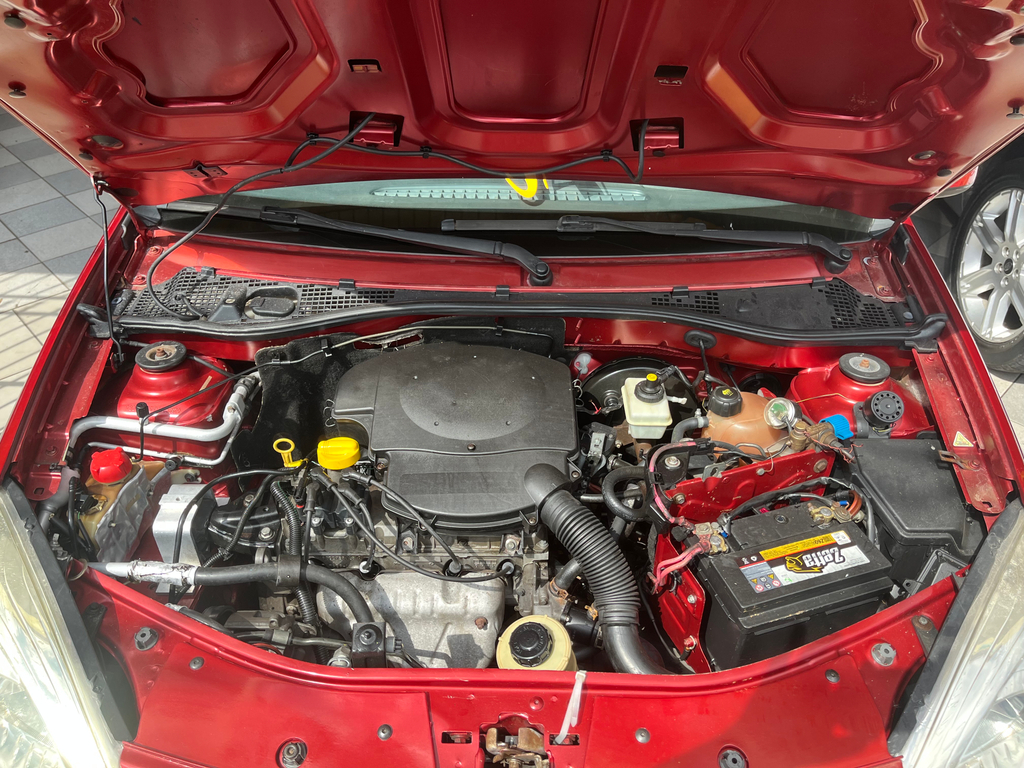 Renault Sandero Vermelho