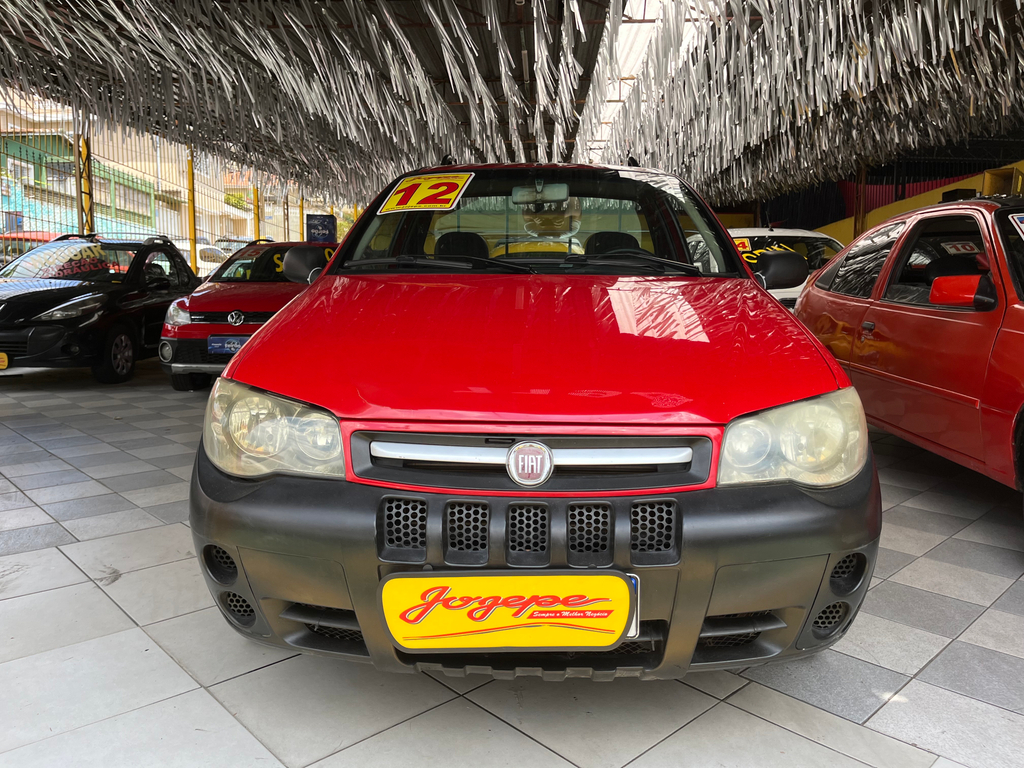 Fiat Strada Vermelho