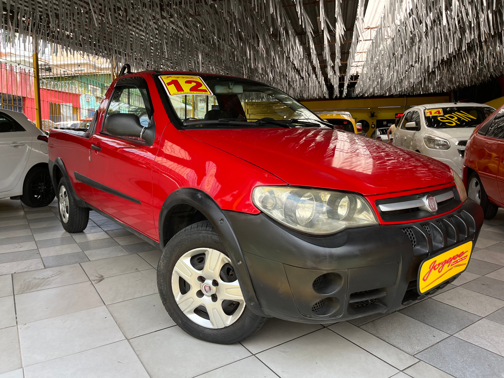 Fiat Strada Vermelho