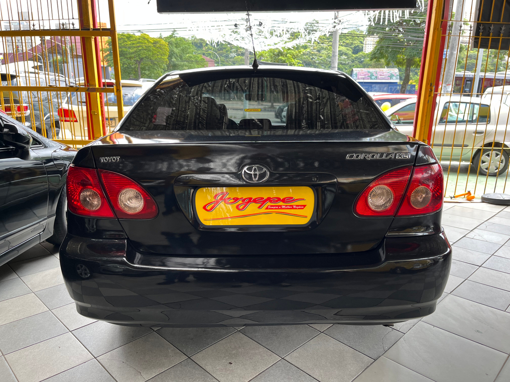 Toyota Corolla Preto