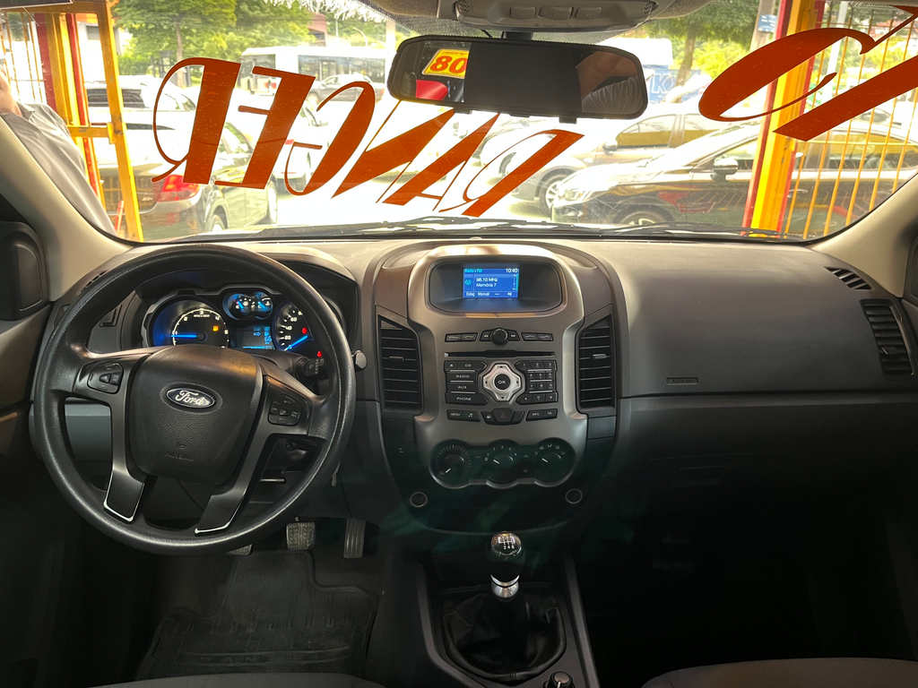 Ford Ranger (Cabine Dupla) Prata