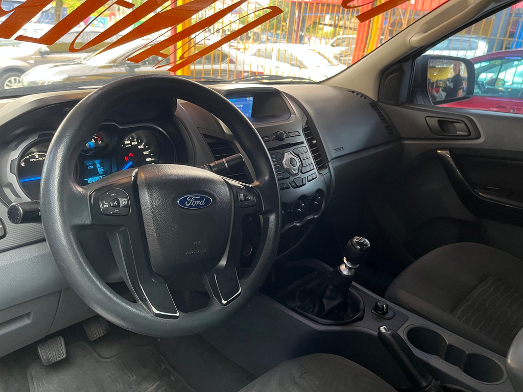 Ford Ranger (Cabine Dupla) Prata