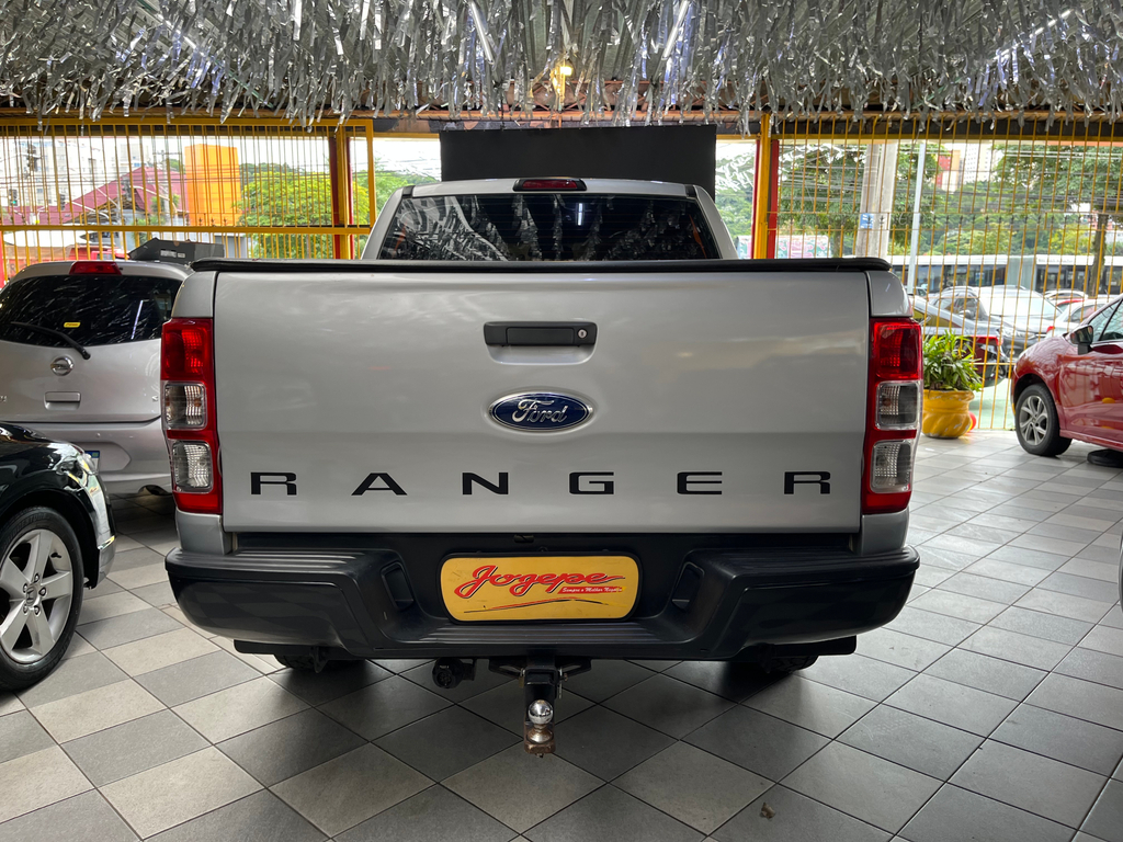 Ford Ranger (Cabine Dupla) Prata