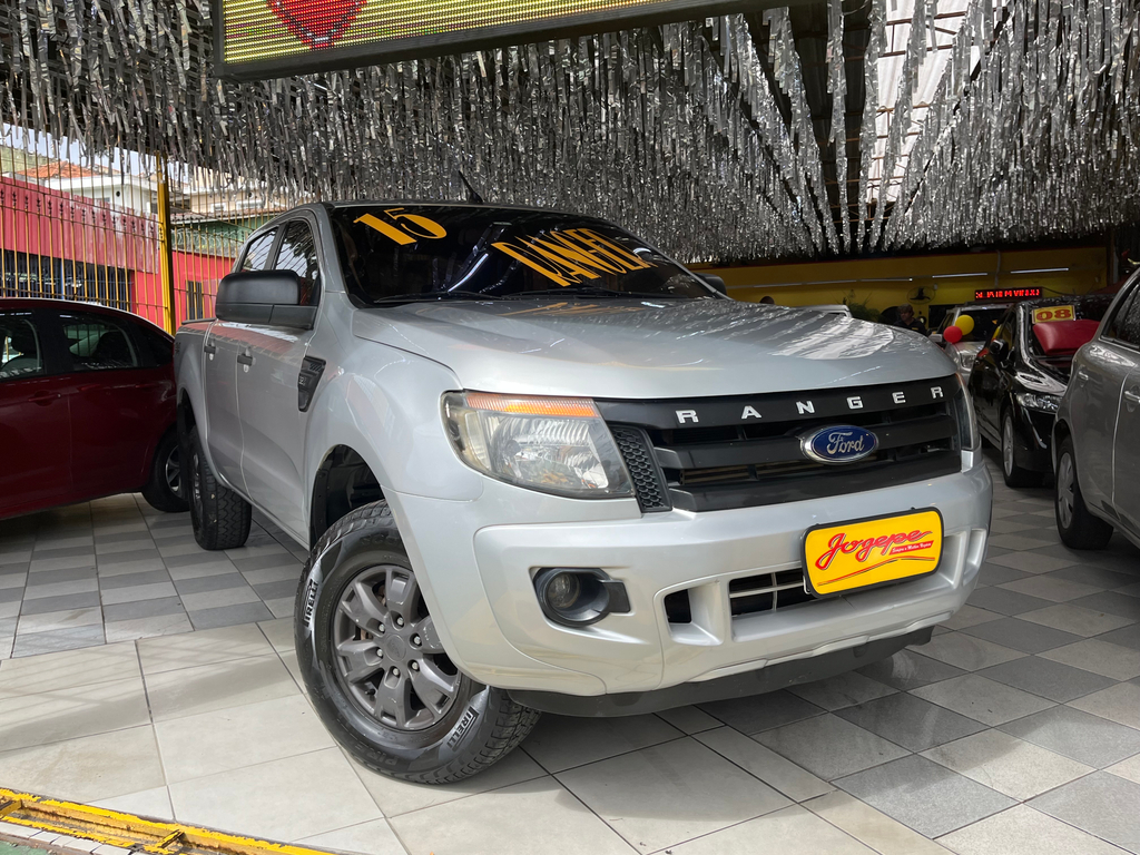 Ford Ranger (Cabine Dupla) Prata