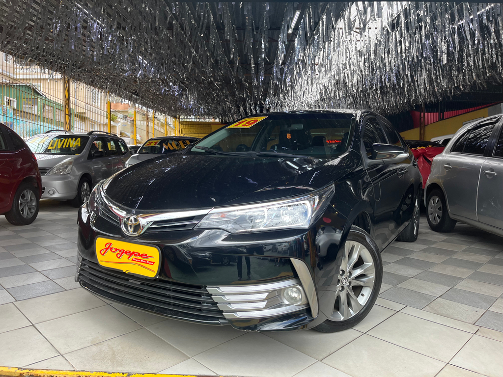 Toyota Corolla Preto