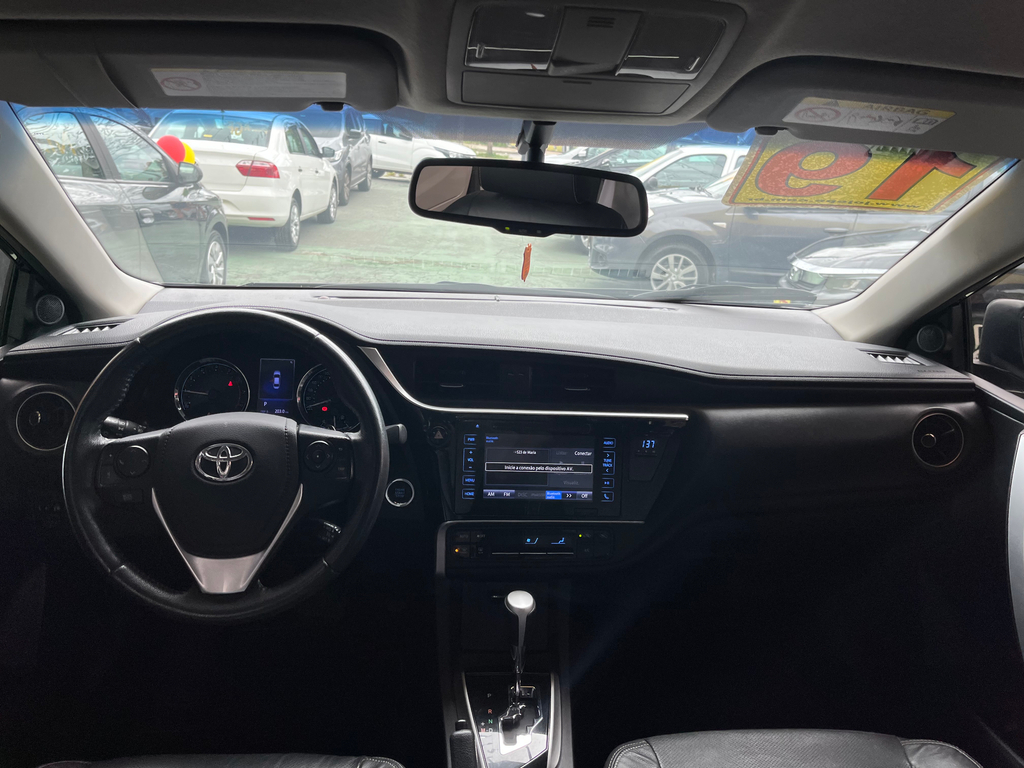 Toyota Corolla Preto