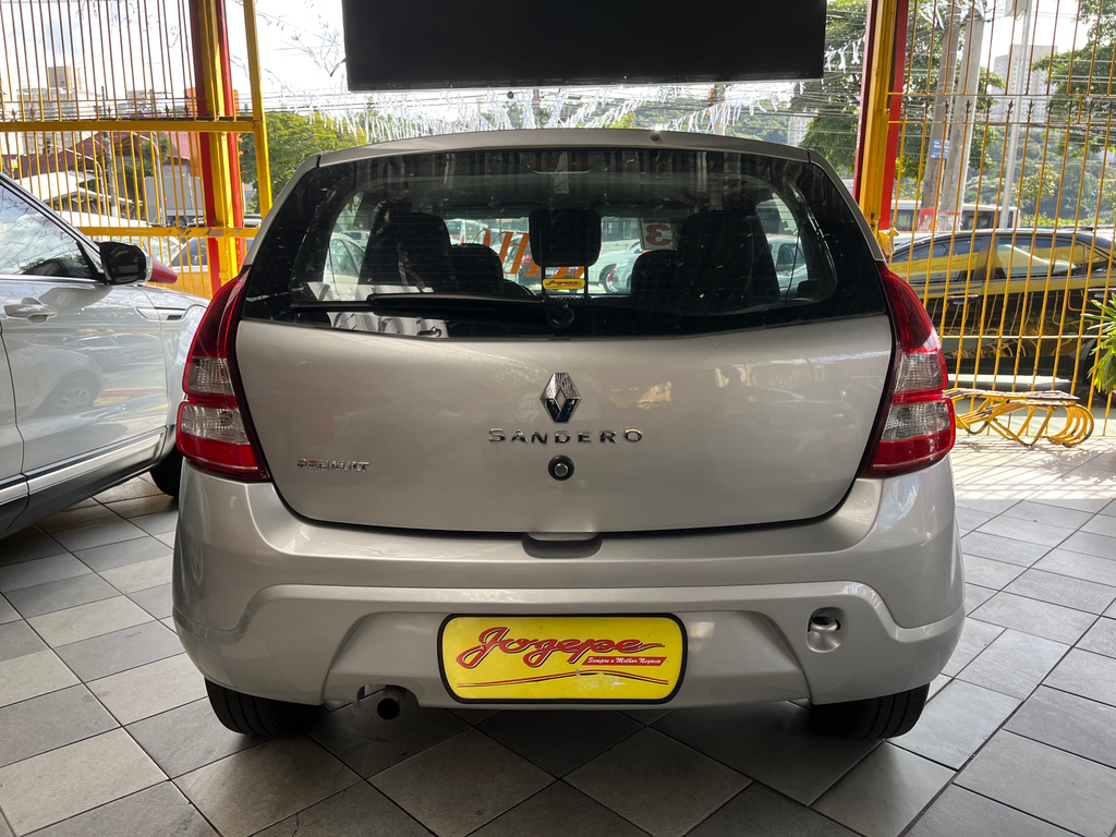 Renault Sandero Prata