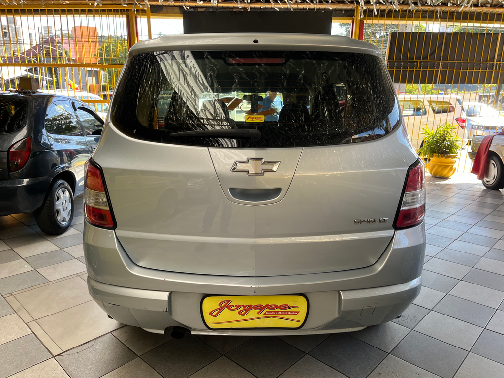 Chevrolet Spin Prata