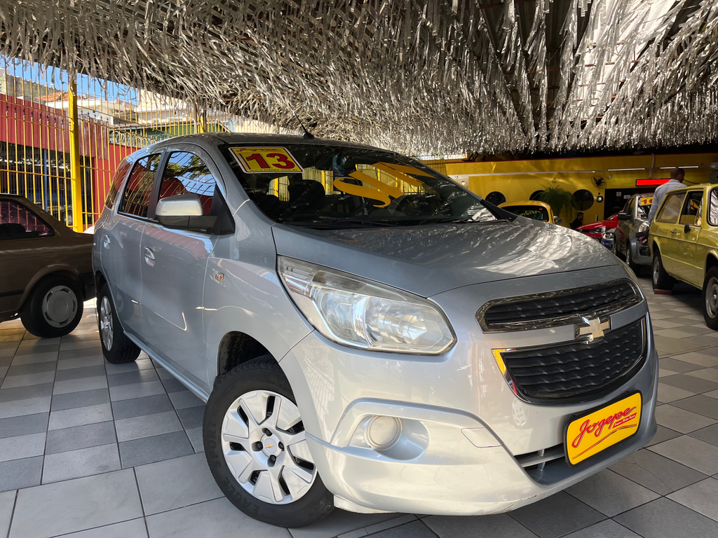 Chevrolet Spin Prata