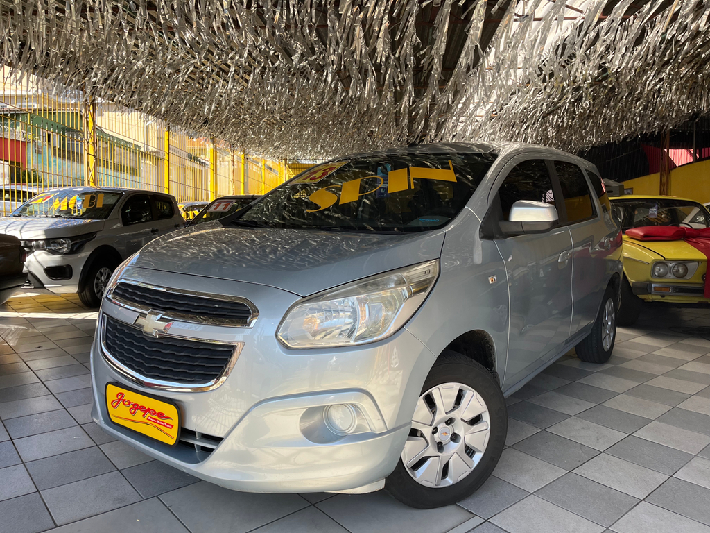 Chevrolet Spin Prata