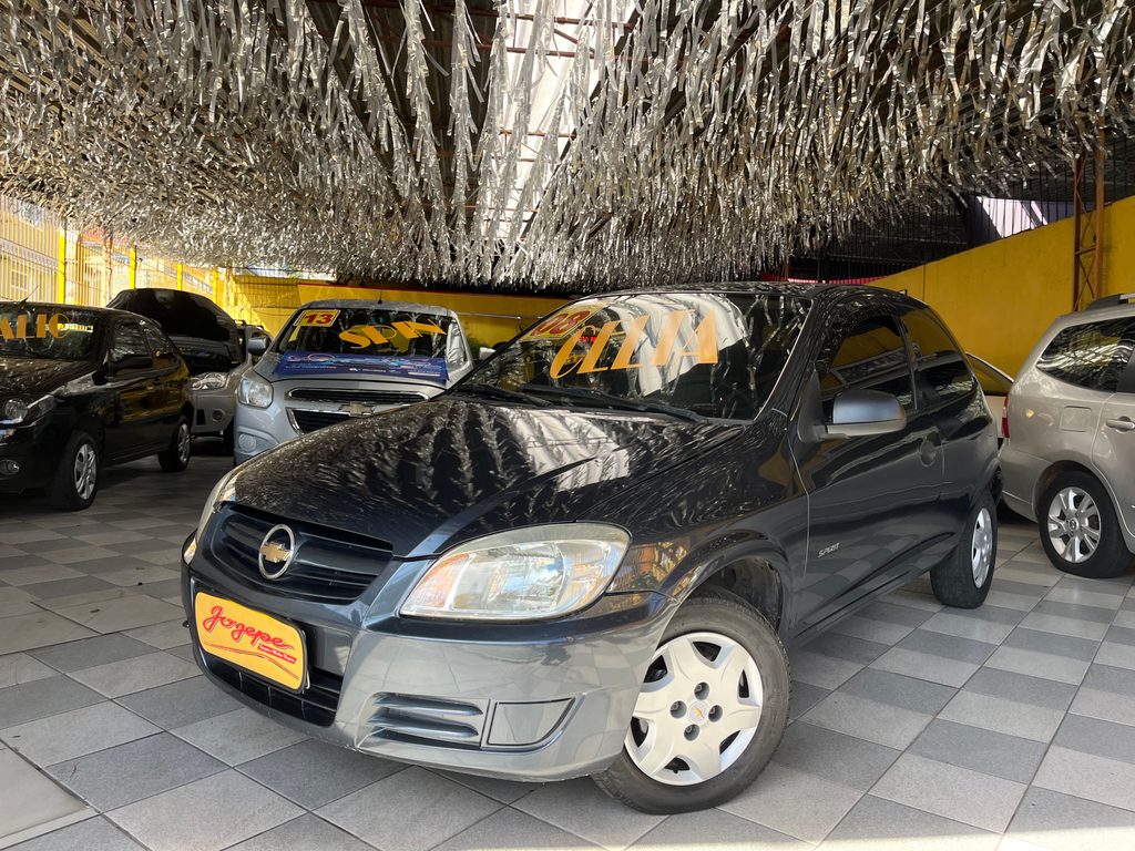 Chevrolet Celta Cinza