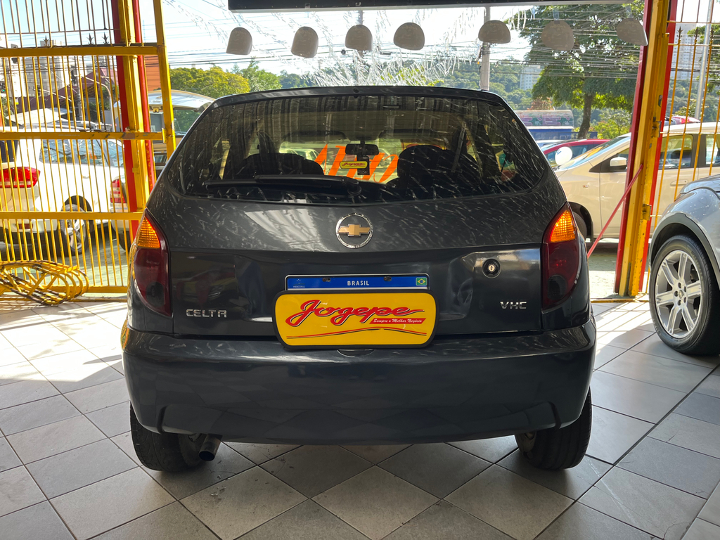 Chevrolet Celta Cinza