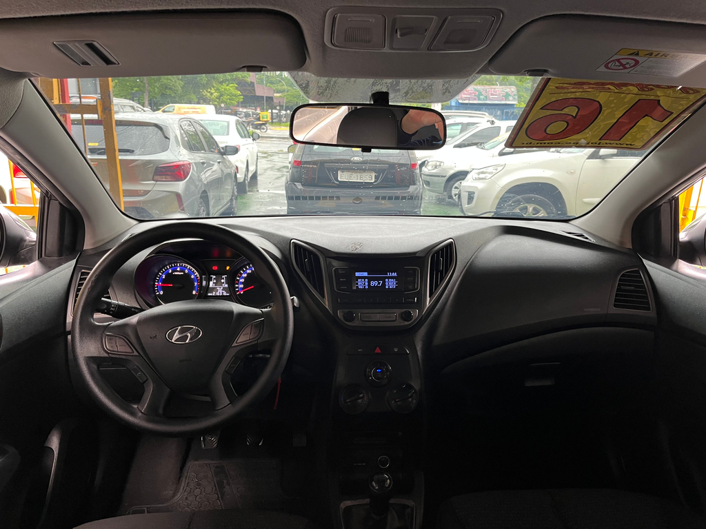 Hyundai HB20 Preto