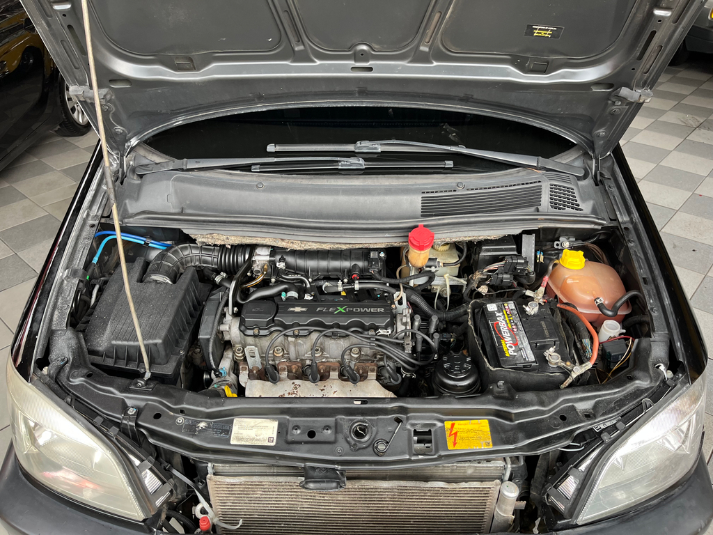 Chevrolet Zafira Preto