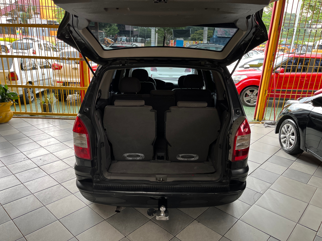 Chevrolet Zafira Preto