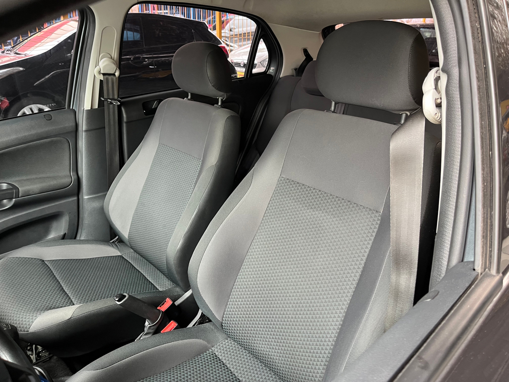 Volkswagen Gol Cinza