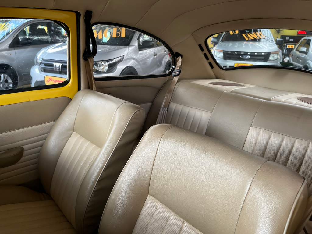 Volkswagen Fusca Amarelo