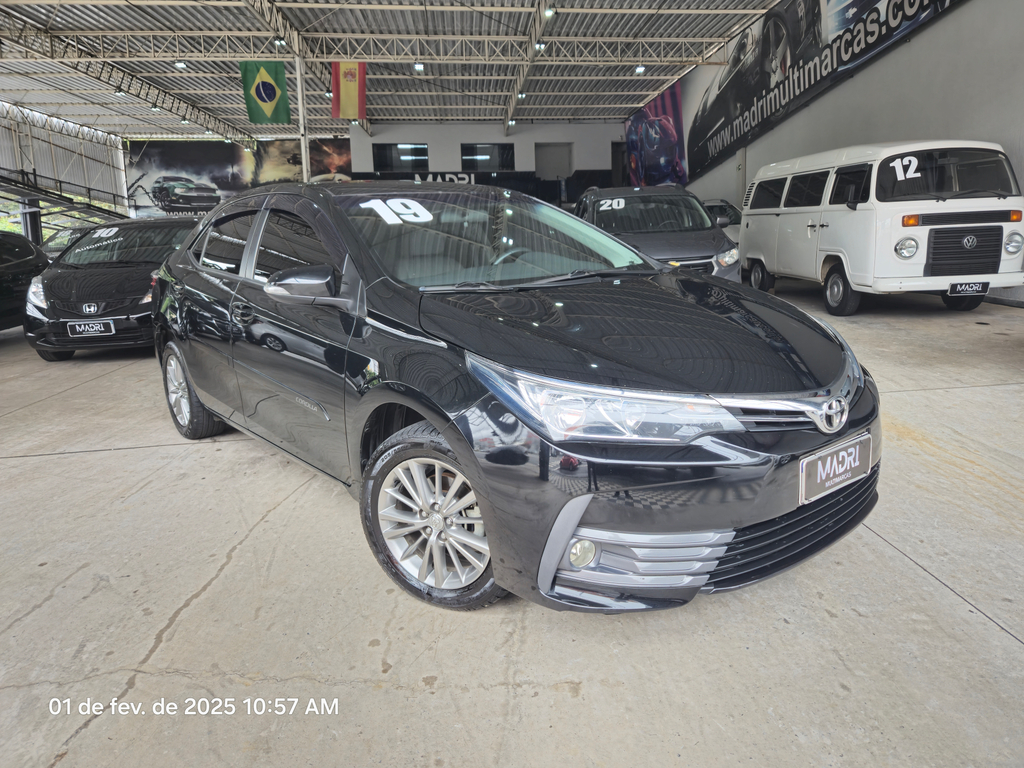 Toyota Corolla Preto