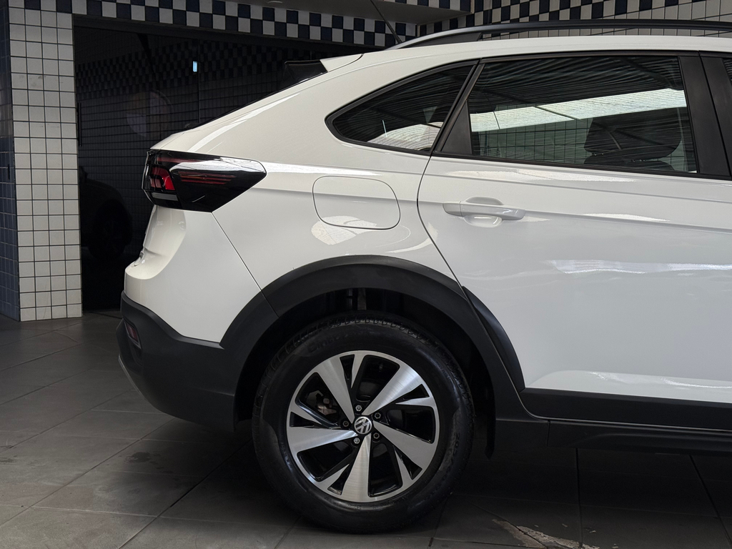 Volkswagen Nivus Branco