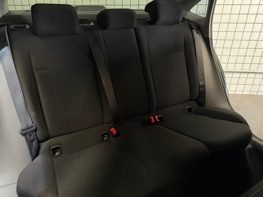 Volkswagen Virtus Preto