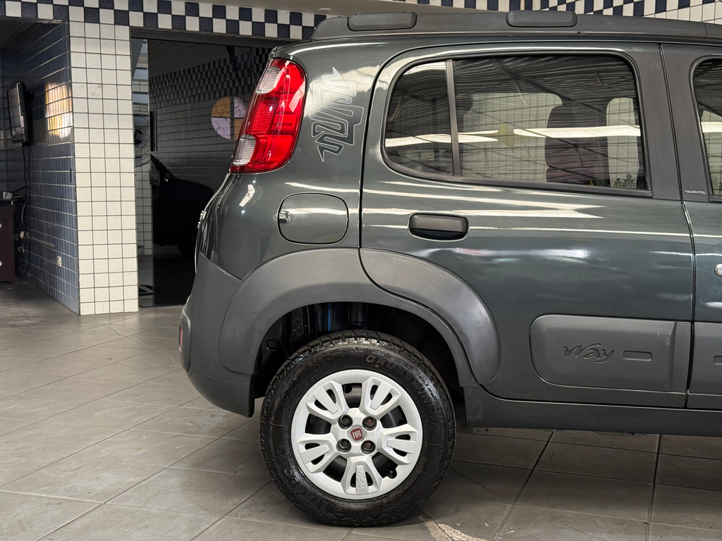 Fiat Uno Cinza