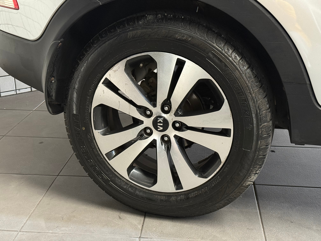 Kia Sportage Prata
