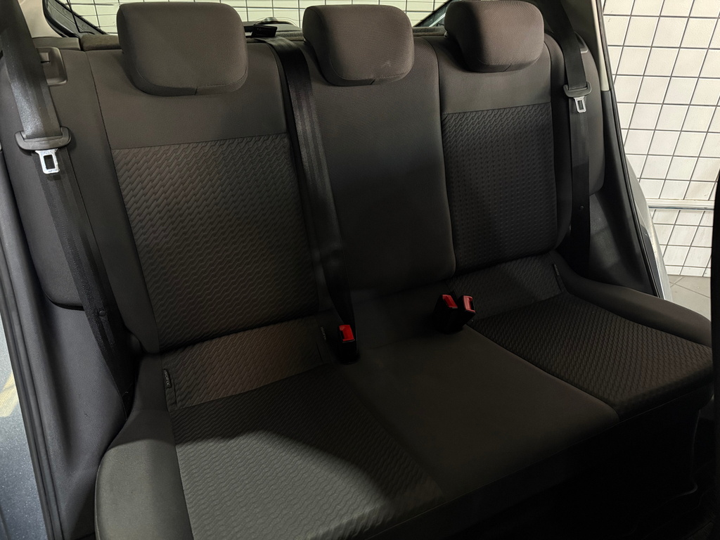 Volkswagen Up! Cinza