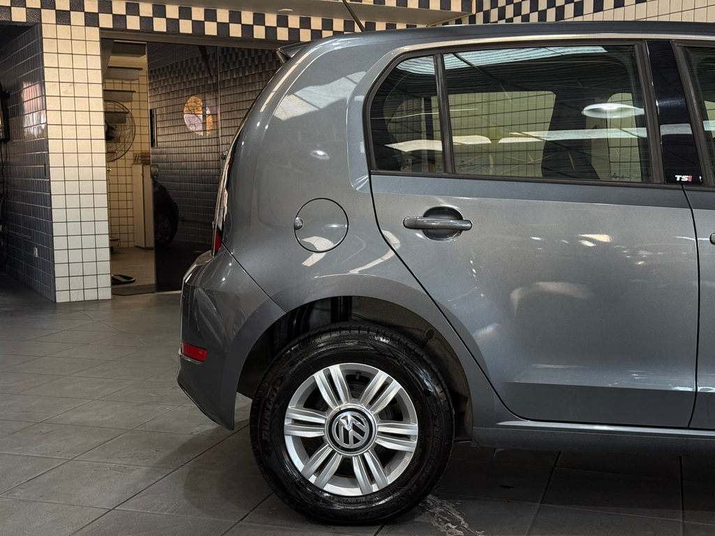 Volkswagen Up! Cinza