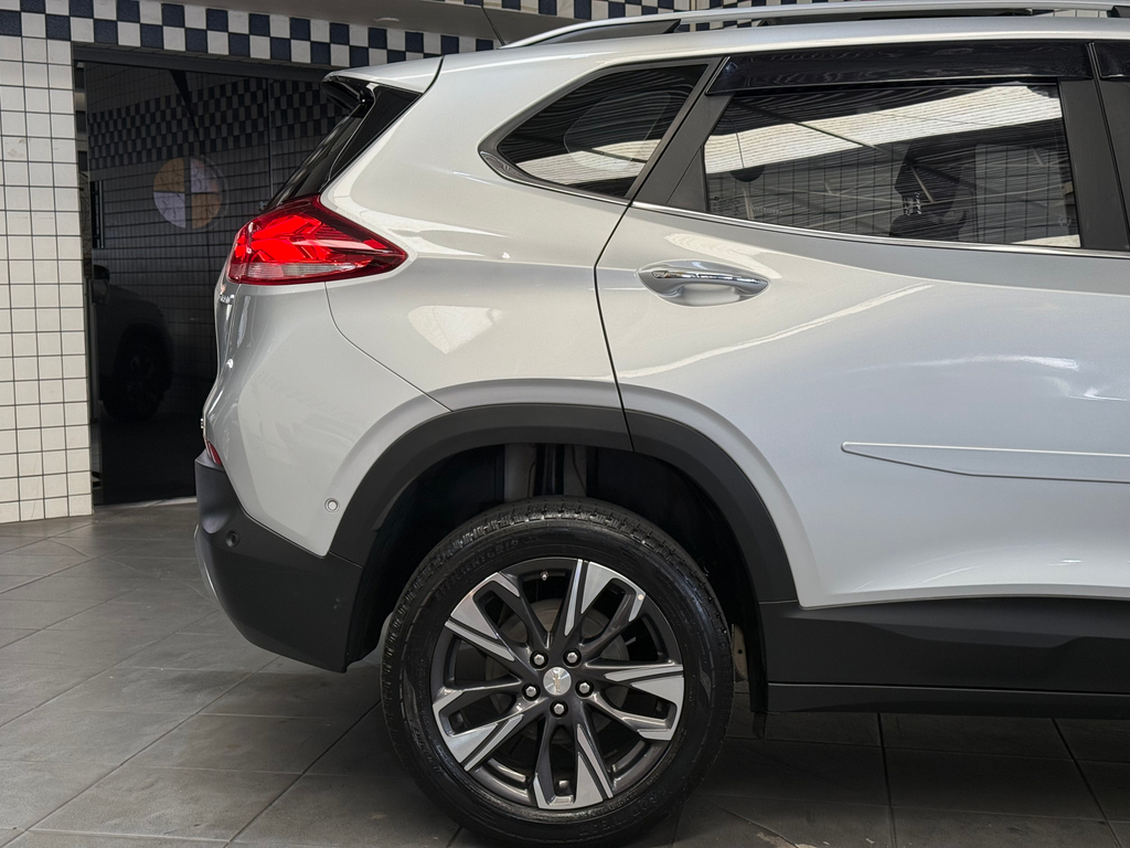 Chevrolet Tracker Prata