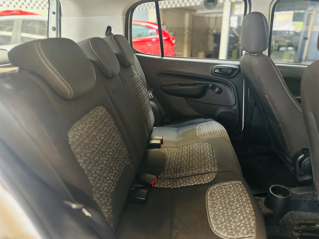 Fiat Uno Branco