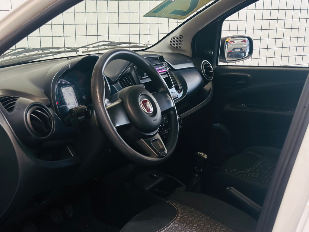 Fiat Uno Branco