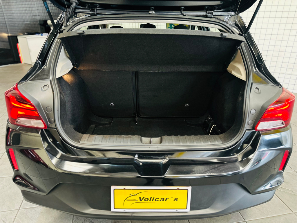 Chevrolet Onix Preto