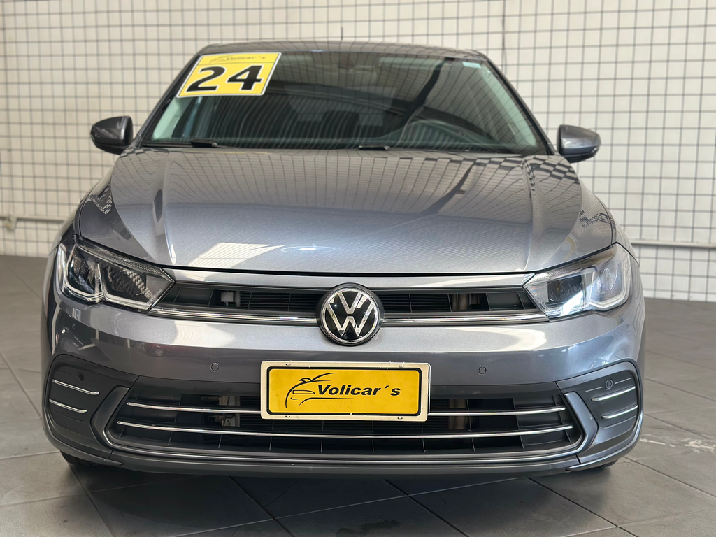 Volkswagen Polo Cinza