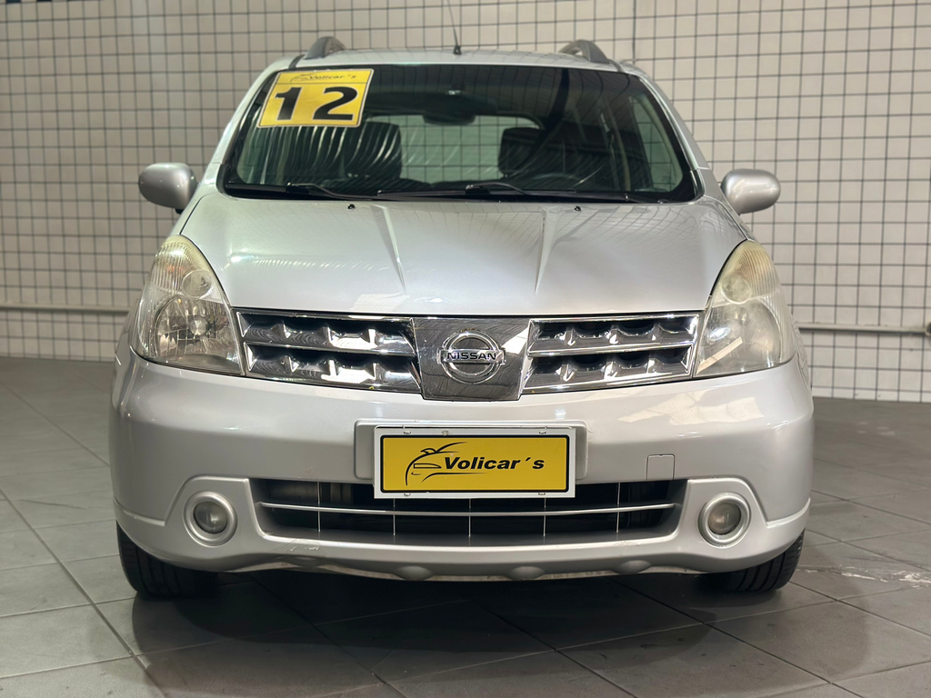 Nissan Livina Prata
