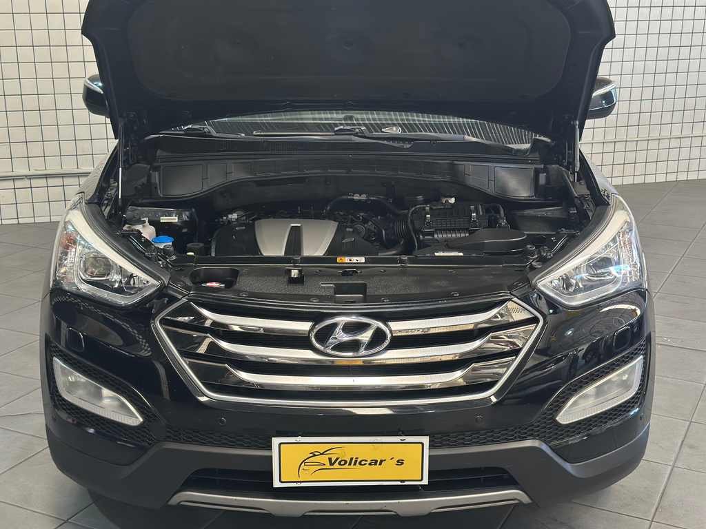 Hyundai Santa Fe Preto