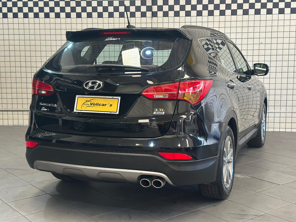 Hyundai Santa Fe Preto