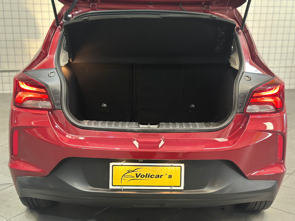 Chevrolet Onix Vermelho