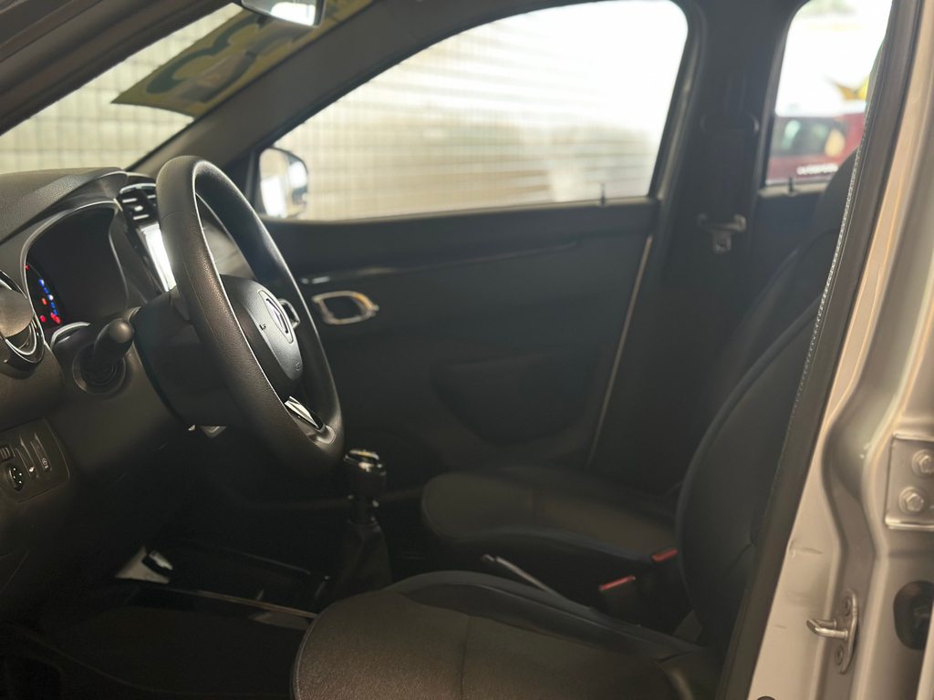 Renault Kwid Prata
