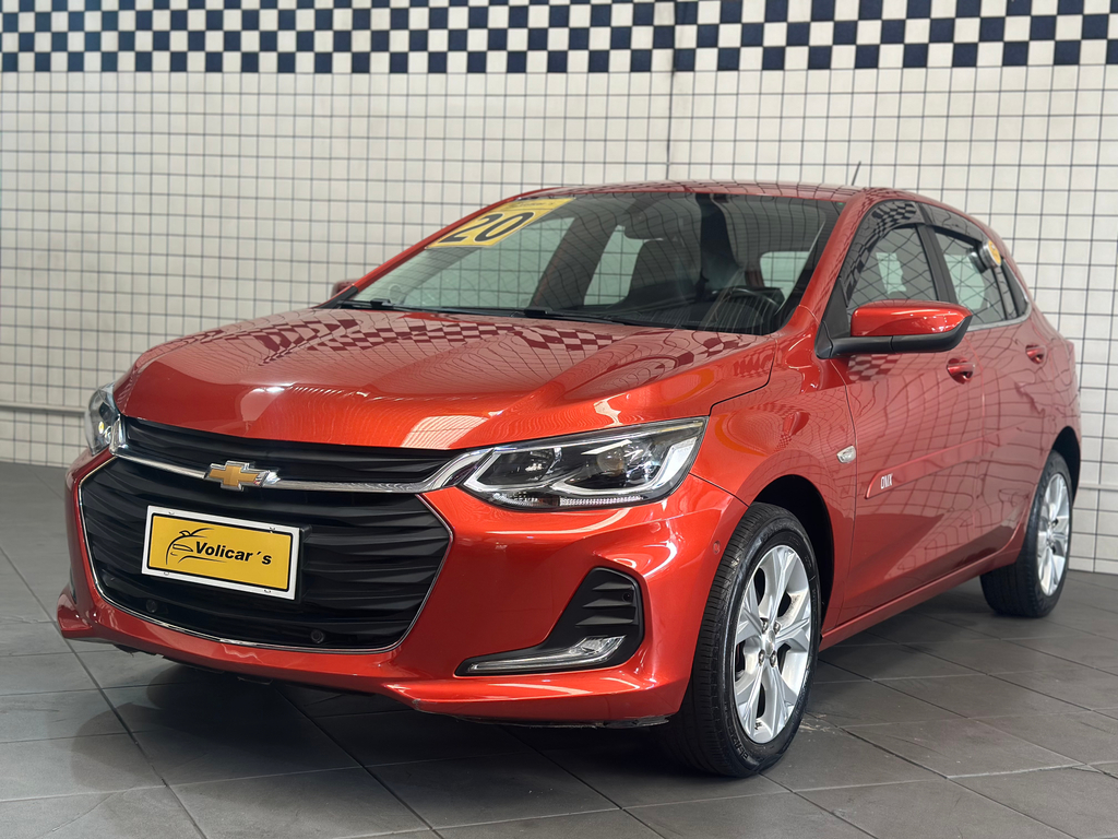Chevrolet Onix Laranja
