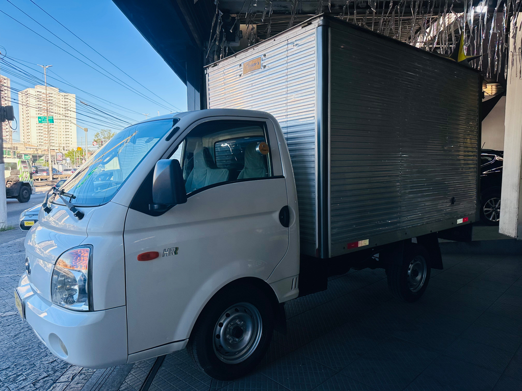 Hyundai HR Branco