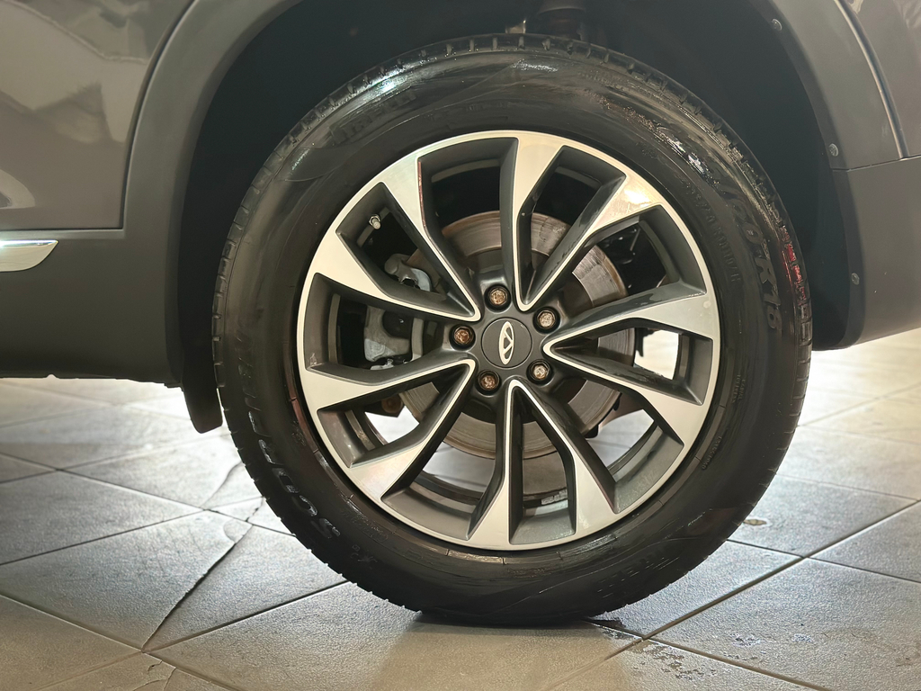 Chery Tiggo 7 Cinza