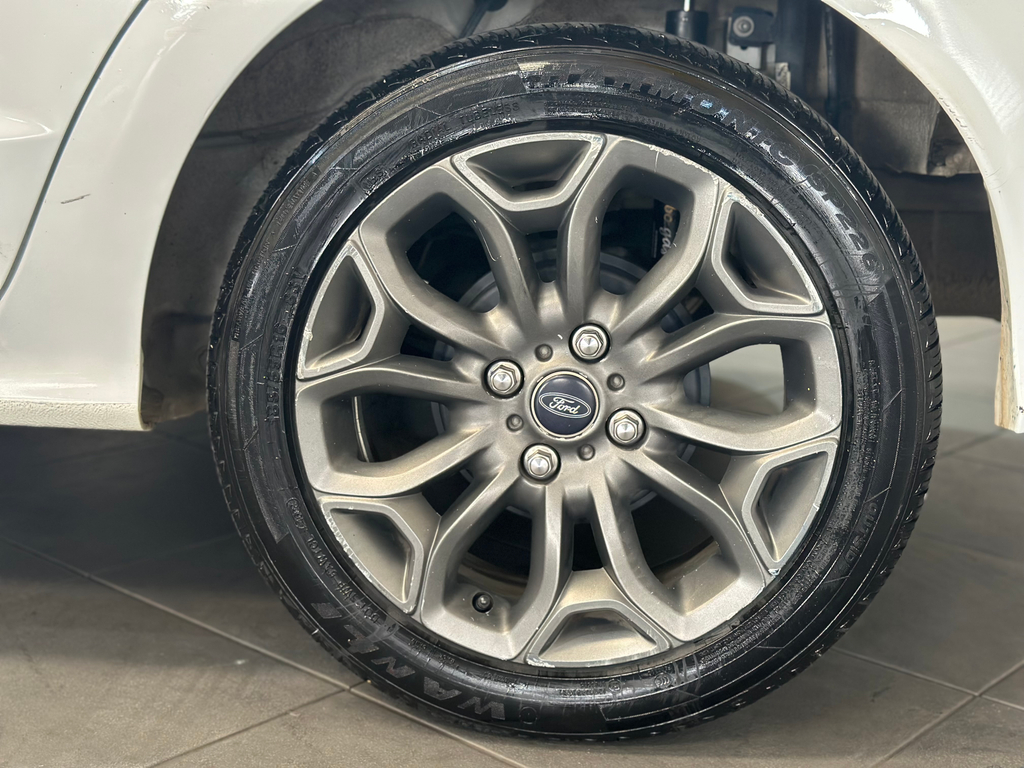 Ford Ka Branco