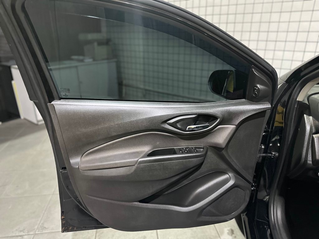 Chevrolet Prisma Preto