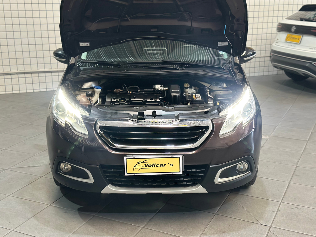 Peugeot 2008 Marrom