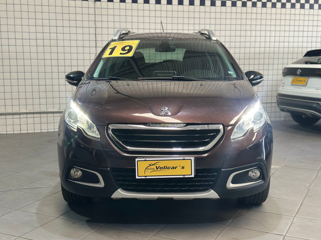 Peugeot 2008 Marrom