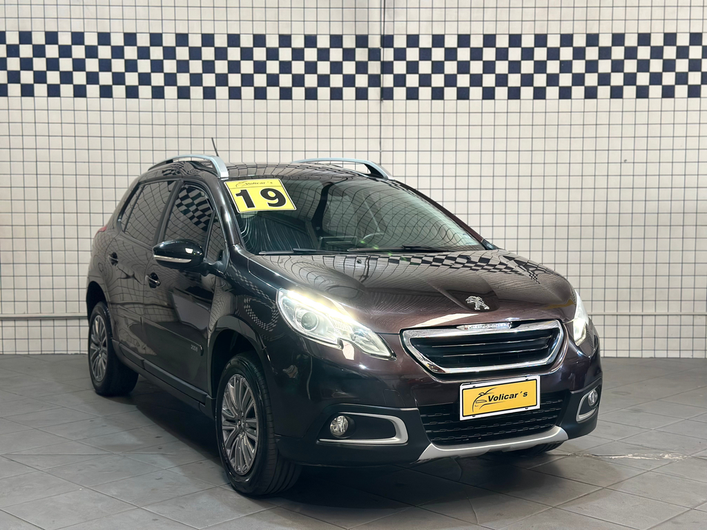Peugeot 2008 Marrom