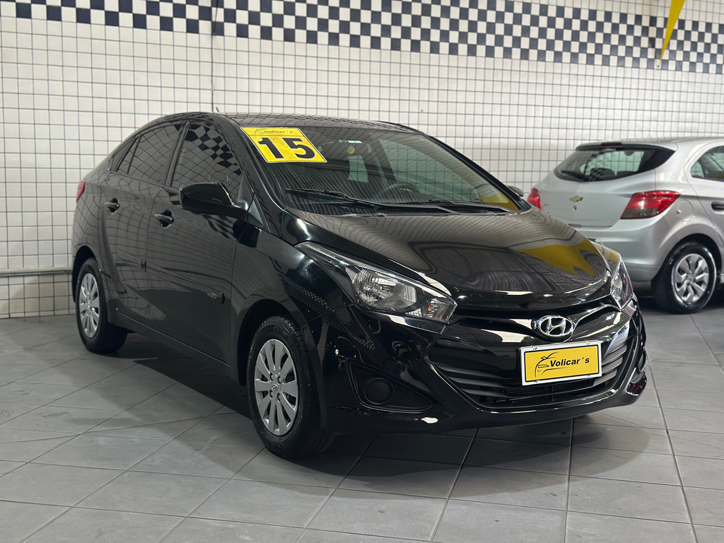 Hyundai HB20S Preto