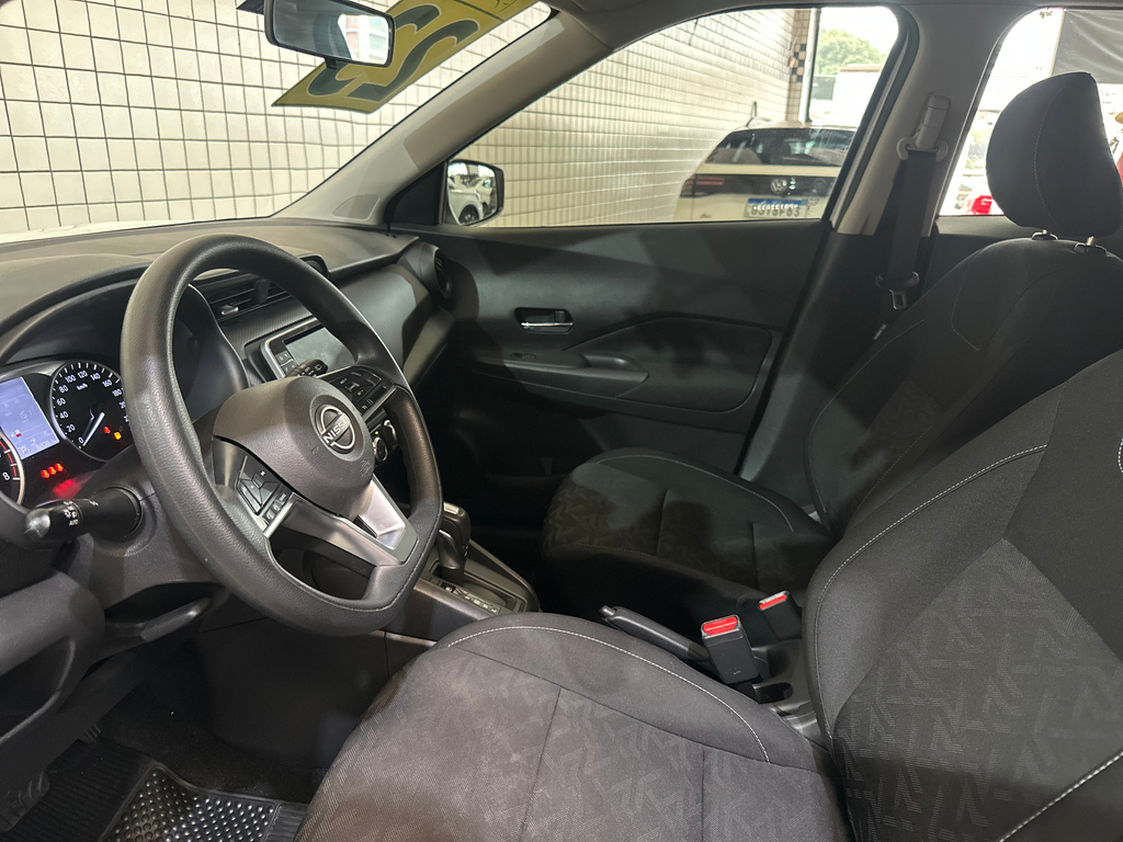 Nissan Kicks Branco